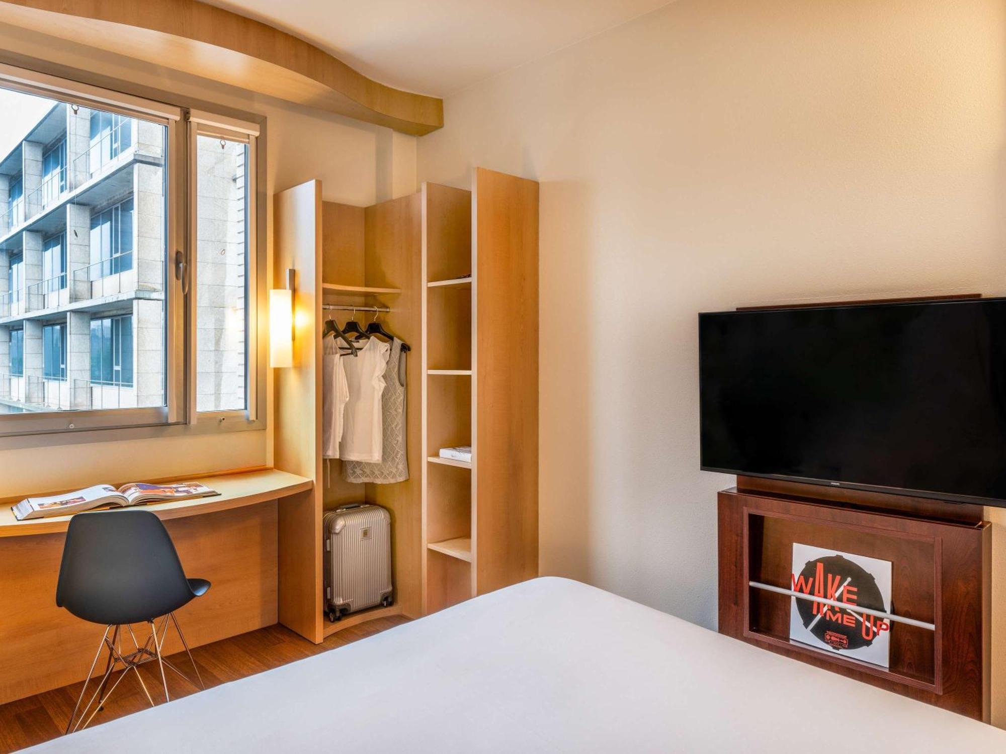 Hotel Ibis Plaza Glòries 22@